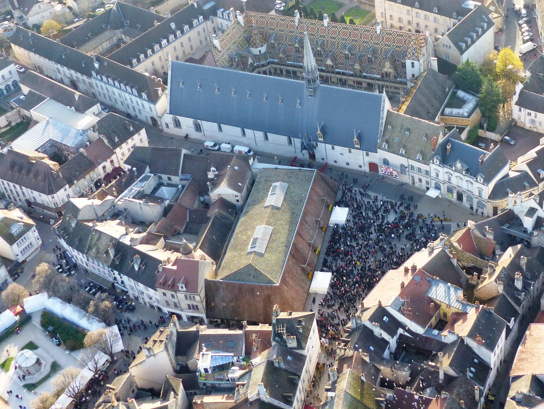 Vue Montgolfière - Vente des Hospices de Beaune 2015