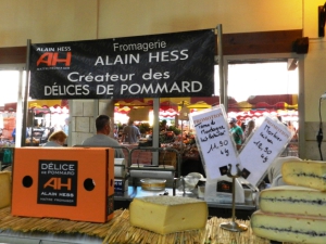 Fromagerie Hess sur le marché de Beaune